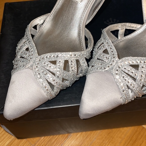 Nina New York shoes - Picture 2 of 5